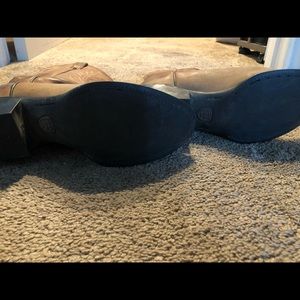 Ariat women cowboy boots